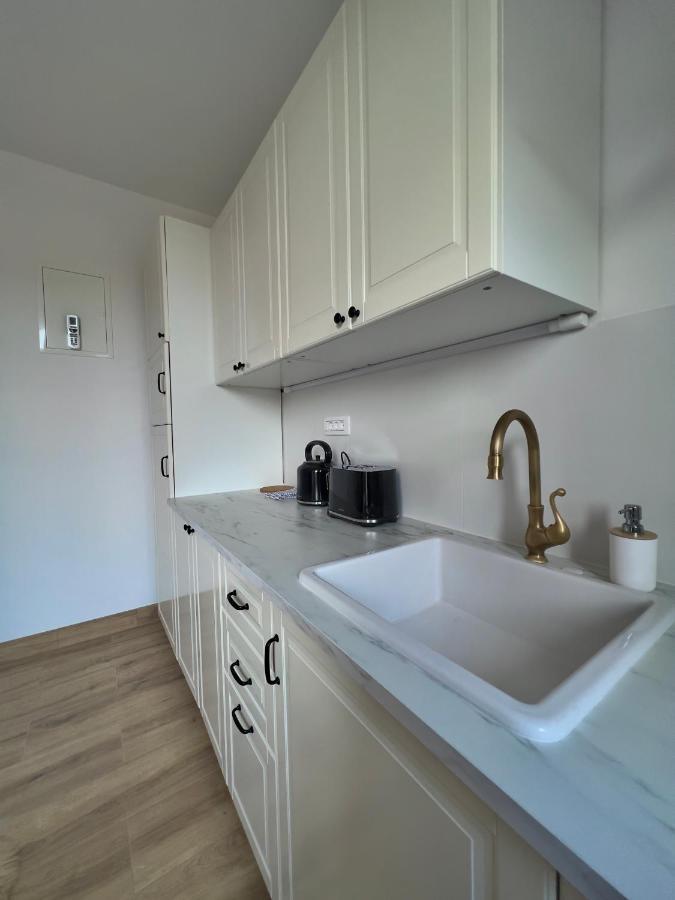 Villa Romana - Free Private Parking Любляна Экстерьер фото